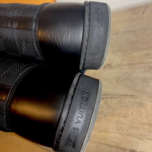 Louis Vuitton Men’s Black Graphite Damier Ebne High Tops - Picture 8 of 11